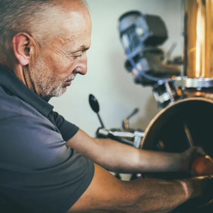 AASPIRITS Gin & Vodka<»AAGIN« Dry Gin im Geschenkkarton