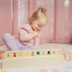 Kinder Small Foot Holzspielzeug|Lernspiele<Bildersortierbox »Weltentdecker«