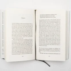 ZEIT Buchhandlung Romane<Brodeur, A: Treibgut