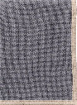 Klippan Yllefabrik Decken & Kissen<Decke »Décor«