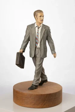 Christoph Pöggeler Bronze<Handbemalte Bronze-Skulptur »Geschäftsmann«