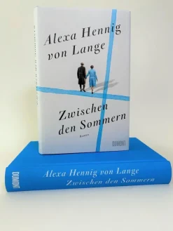 ZEIT Buchhandlung Romane<Hennig Von Lange, Alexa: Zwischen den Sommern