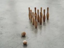 Kinder Wooden Story  Holzspielzeug|Spielzeug Für Draußen<Holzkegel Set