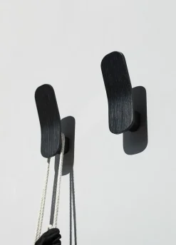 caussa Schränke & Regale<Kleiderhaken »Eshaku« aus Eiche