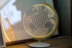 Studio Cheha LTD Tisch- & Leseleuchten|Schreibtischleuchten<LED-Leuchte GLOBE