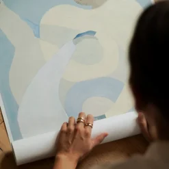 The Poster Club Wandbilder & Wanddekoration|Alle Werke<Lind, Sofia: »Hold You - Blue«