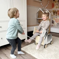 Kinder Small Foot Holzspielzeug|Bewegungsspielzeug<Spielzeugkiste mit Rollen Zebra »Wildlife«