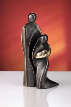 Ars mundi Alle Skulpturen|Kunstbronze & Stahl<Stark, Kerstin: »Die Heilige Familie«