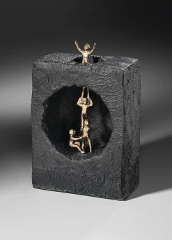 Ars mundi Alle Skulpturen|Motivation & Liebe<Stark, Kerstin: Skulptur »Sich gegenseitig helfen«