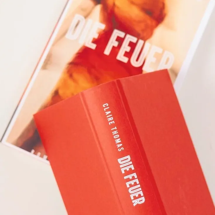 ZEIT Buchhandlung Romane<Thomas, Claire: Die Feuer