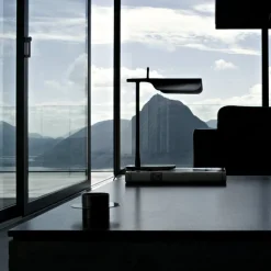 FLOS Tisch- & Leseleuchten|Schreibtischleuchten<Tischleuchte »TAB«