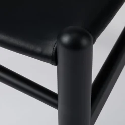 Carl Hansen Sondereditionen|Stühle & Sessel<ZEIT Sonderedition »CH24«, Wishbone Chair aus Buche und Leder