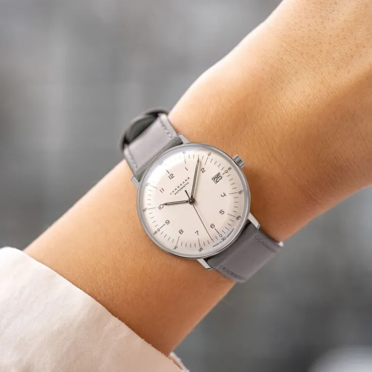 Junghans Armbanduhren<ZEIT-Kollektion »Max Bill Kleine Automatic«